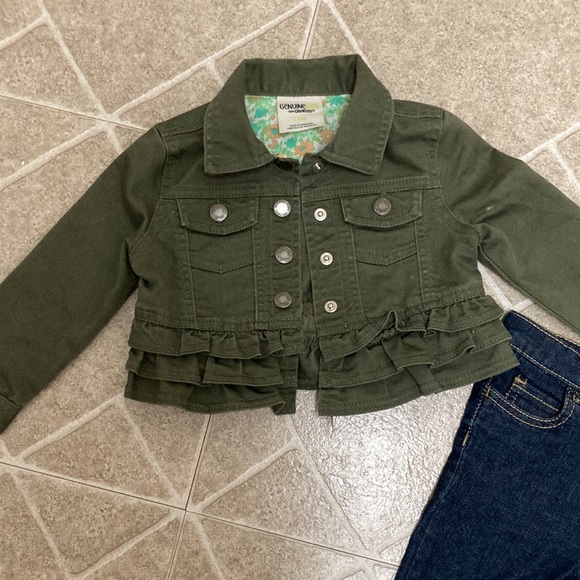 Toddler Denim Jacket and Jeans - Picture 3 of 8